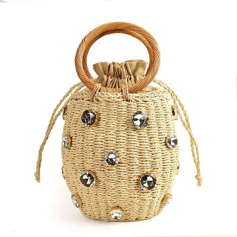 2023 New Handmade Rhie Crystal Embellished Bag Straw Bucket Bags Lady Travel Purses Handbags Sac En Paille Femme