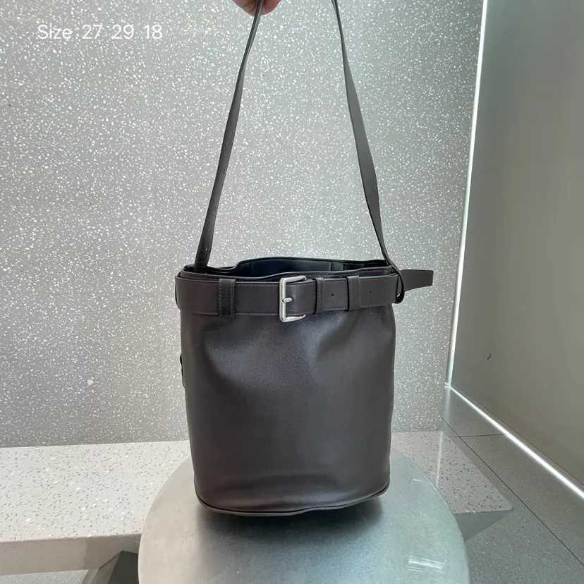 Leather belt buckle bucket hand-held single shoulder armpit bagW251112