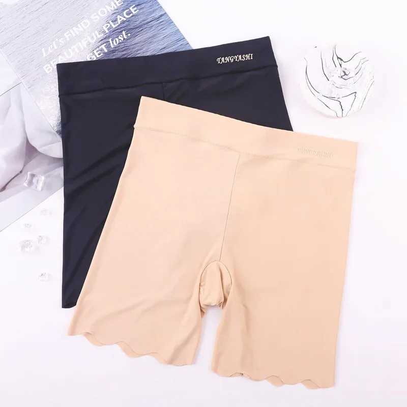 M~4XL Womens Safety Shorts Thin Breathable Non Curling Boxer Shorts High Waist Shorts Plus Four Corner Tight Shorts Y250412