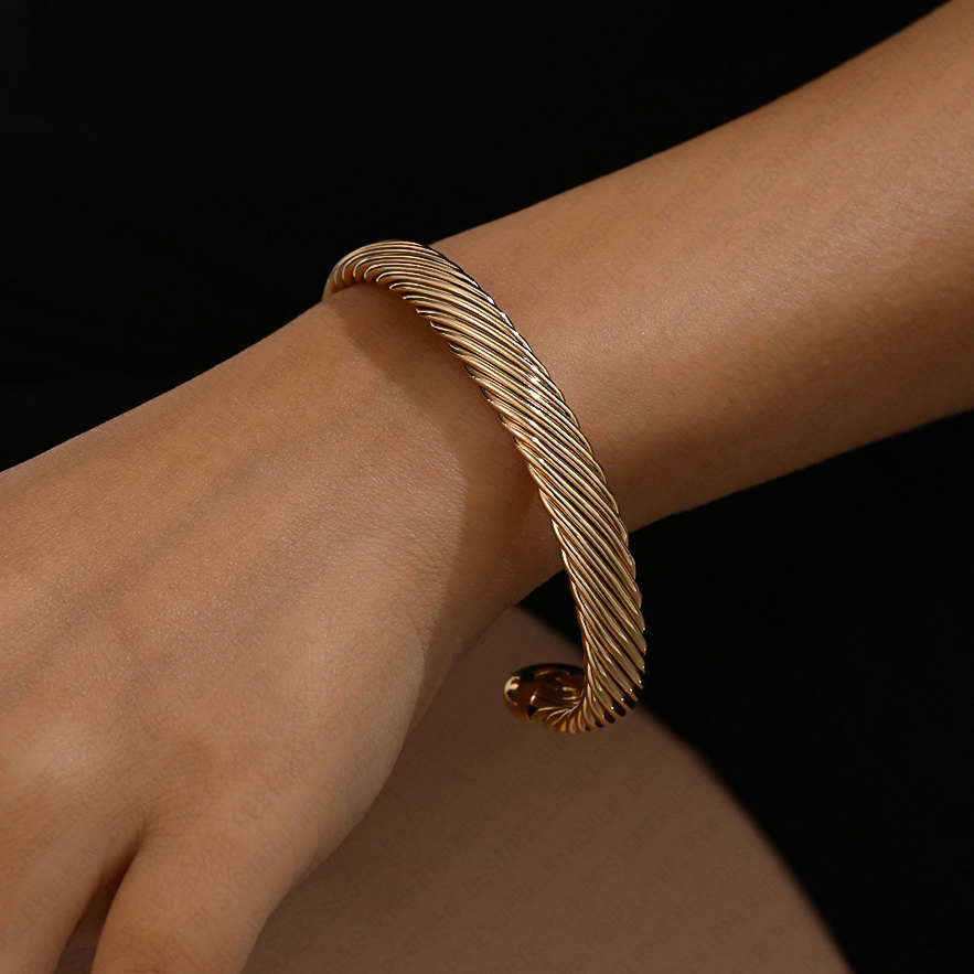 Designer Bracelet Bracelet for Women Twisted Wire Bracelets Gold Bangle Open Bangles Luxury Jewlery Designer for Women Elegant Sophisticated Premium G