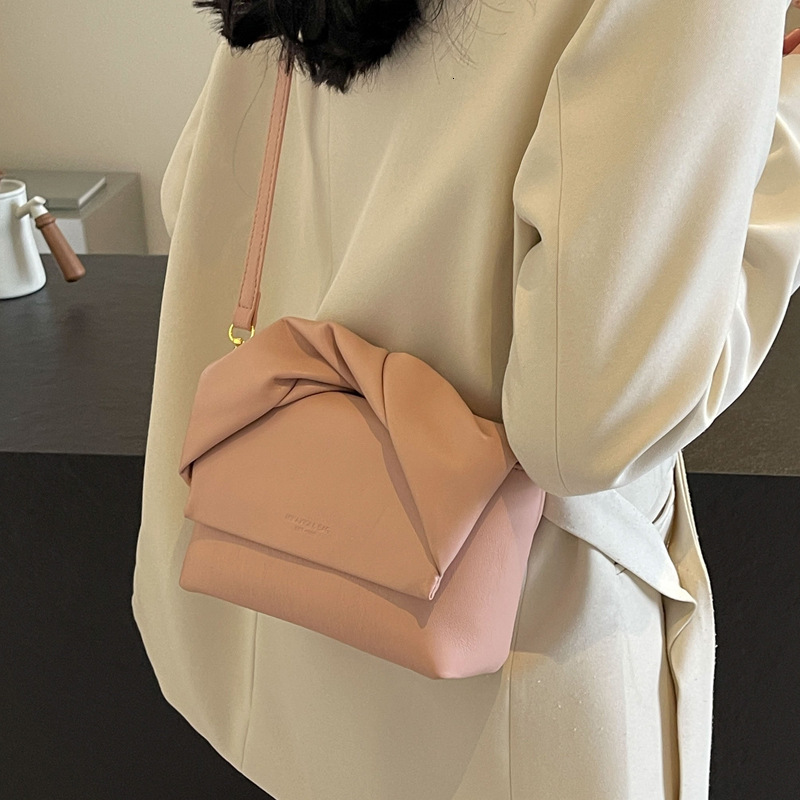 2025S Designer Women S Bag Fashionable Small Square Simple Atmospheric Texture Armpit Shoulder Bag Daily Pairing With Trendy And Niche Solid Color Cro