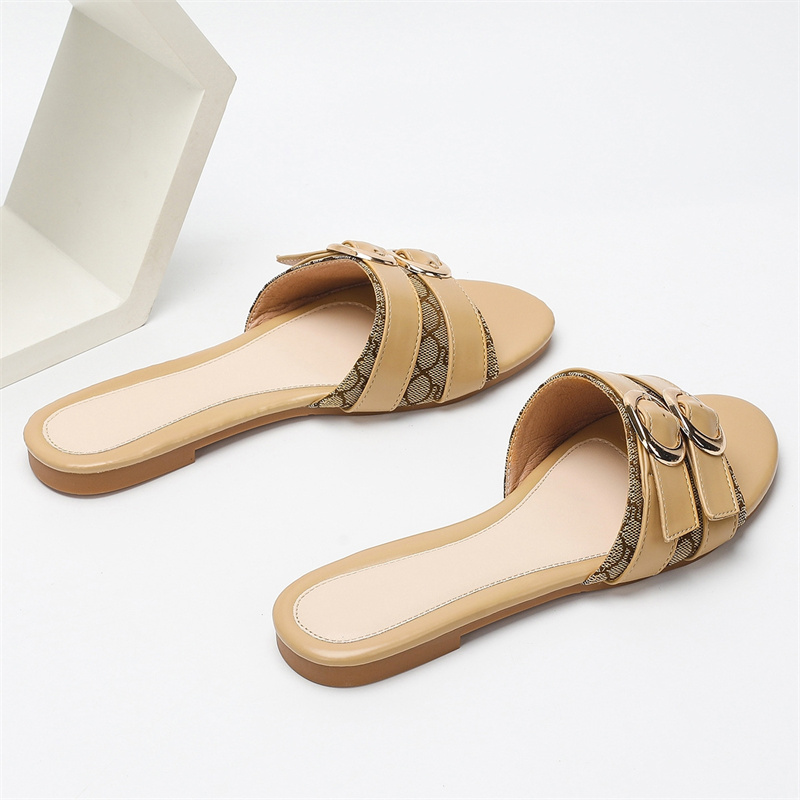 free shipping designer slippers for women 2025 Summer New Flat Bottom Large Anti slip Fashion Leisure Comfortable Beach Slippers Size 35-43