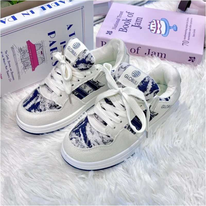 2025 New Designer Shoes Denim Blue Canvas Breathable Bread Women's Multi-functional Casual Board Shoes Outdoor Sports Student Youth Shoes