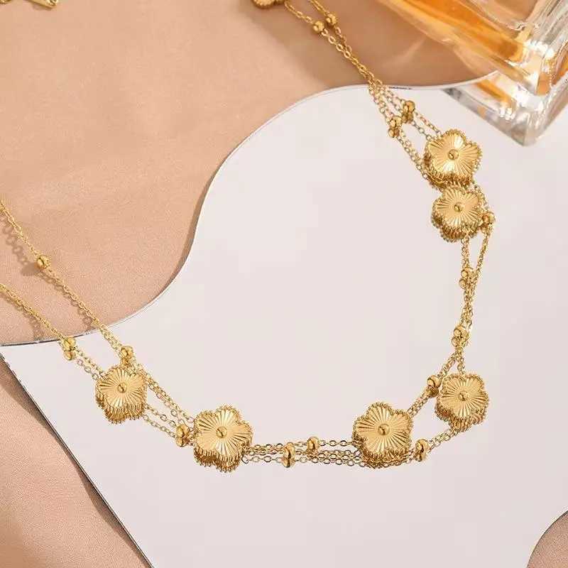 Luxury Fashion Double-Sided Laser Five-Leaf Flower Stainless Steel Double Necklace Women Gold Sweater Chain Party Daily Jewelry