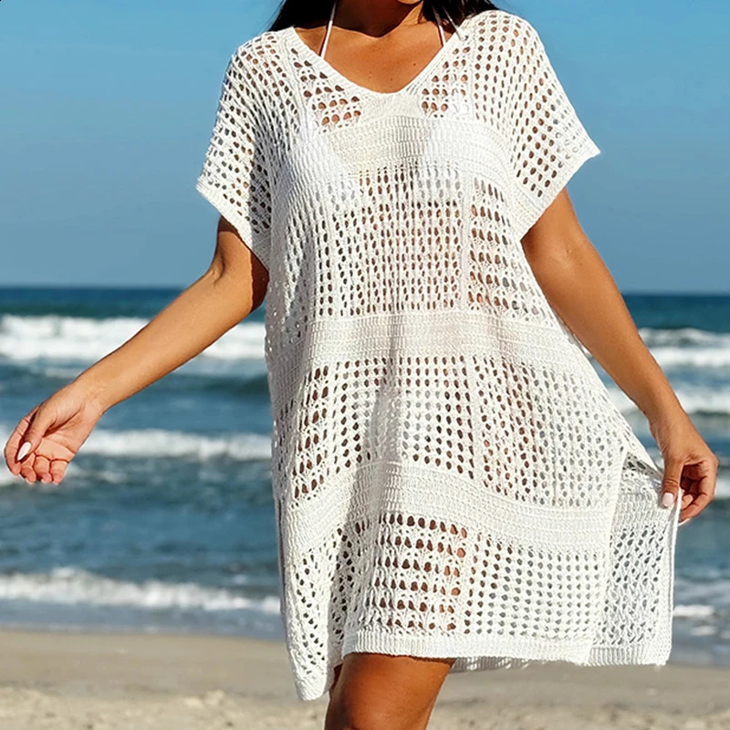 Knitting V-Neck Sexy Hollow Out Beach Bikini Cover-Ups Ladies Summer Vacation Casual Loose Beachwear Sunscreen Smock 250409
