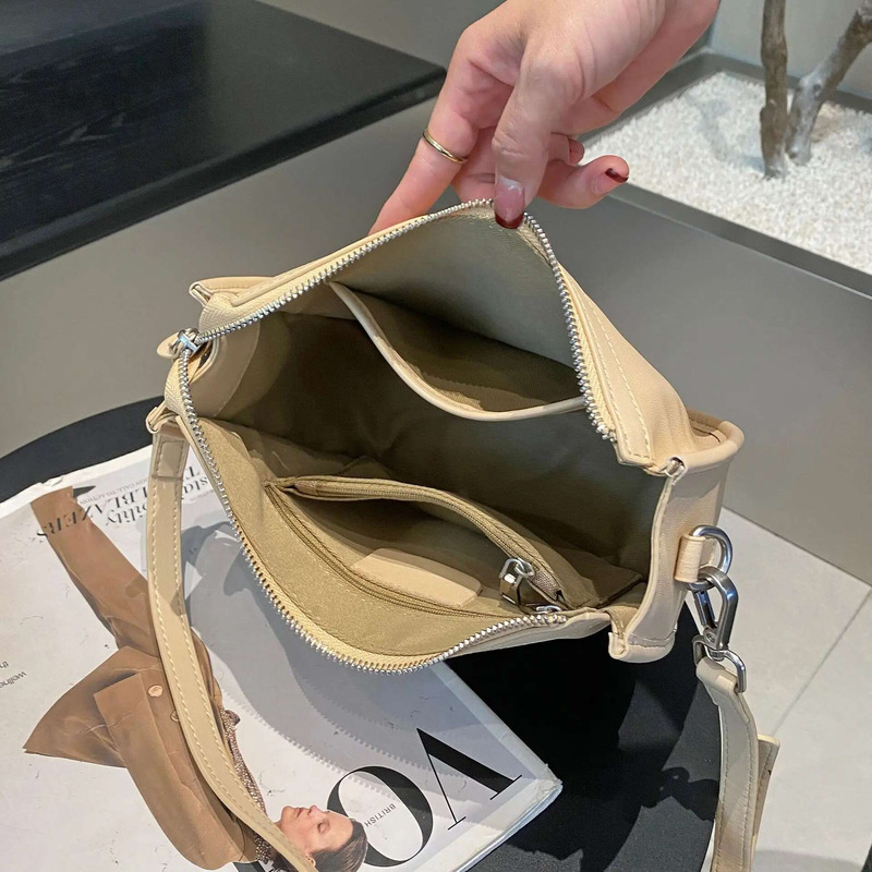 Women's Genuine Cowhide Leather Shoulder/Crossbody - Minimalist & Stylish Horseshoe-Shaped Purse, Commuting Small Bag