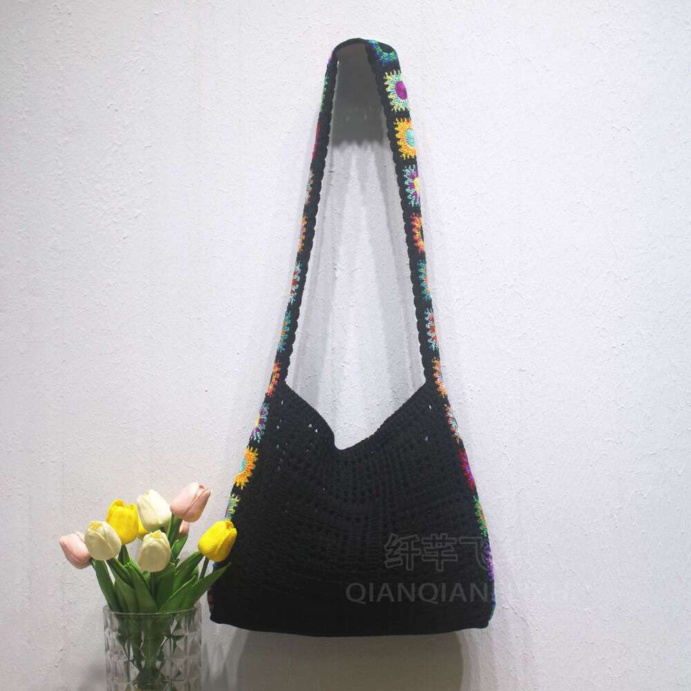 New diagonal cross women's spliced hand-held shoulder bag, simple and versatile knitted bag