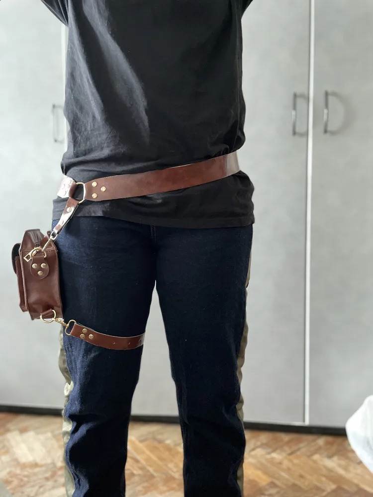 Steampunk retro PU waist bag Hip bag Womens cross body multifunctional outdoor leg phone bag Fanny bag Belt bag 250408