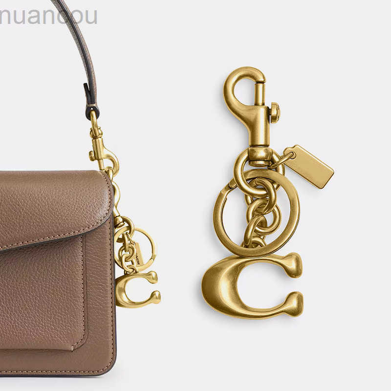 Bag Charm Designer Fashion Women Keychain Vintage Cool Pattern Refreshing Style Ring Keyring Hangings key chain women Lanyards dhgate