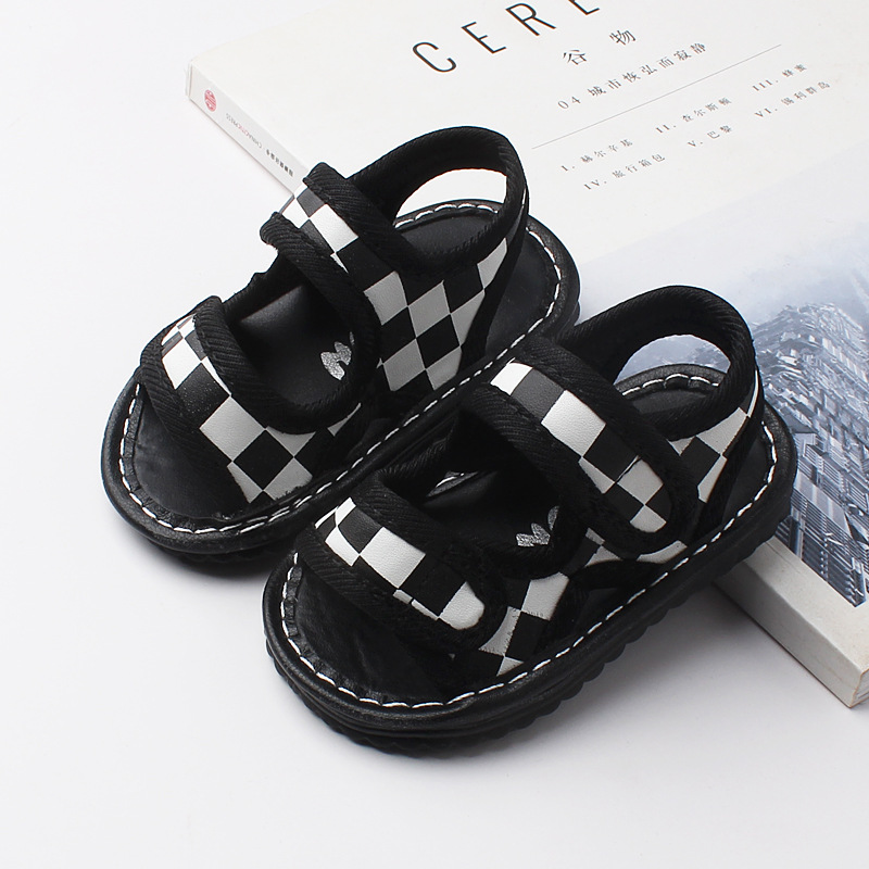 designer shoes 2025 new Summer new style whistle boys' sandals for 0-1-2 years old with ox tendon soles Toddler squeaky shoes for baby girls