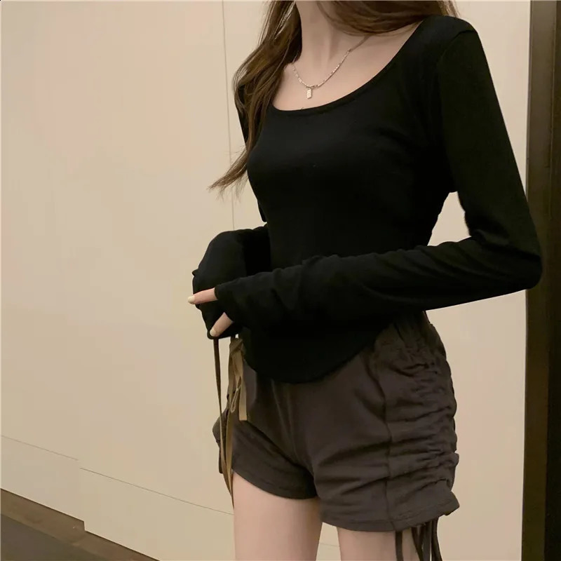 Square collar long sleeved T-shirt for women in spring and summer irregular hem slim fit casual top winter solid bottom shirt Korea 250410