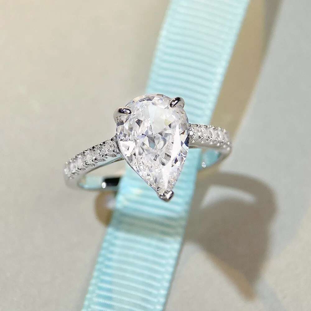 8*12mm D Color Pear Shaped Moissanite Engagement Rings for Women Sparkling Lab Diamond 925 Sterling Silver Wedding Band Jewelry