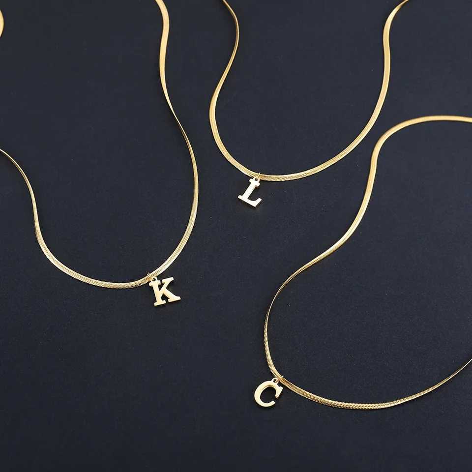 A-Z Alphabet Gold Plated Stainless Steel Pendant Necklace for Women Snake Chain Initial Letter Clavicle Necklaces Collar Jewelry Z250412
