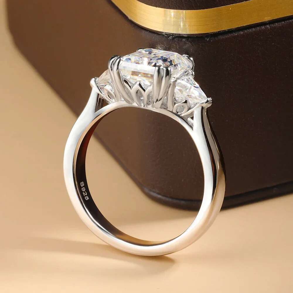 5cttw Emerald/Triangle Cut All Moissanite Rings For Women 3 Stone Diamond S925 Silver Engagement Wedding Band Jewelry With GRA