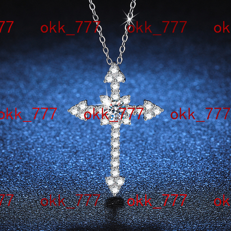 Vintage S925 Sterling Silver VVS 0.5Ct 1.0Ct Diamond Moissanite Pendant Necklaces For Women Fine Jewelry