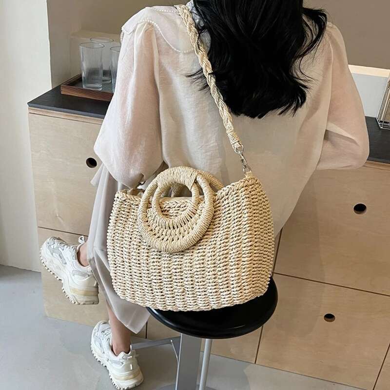Handmade Beach Bag New Straw Woven For Women Handmade Portable Handbag Large Capacity Beach Handheld Money Moon Bag Kq1