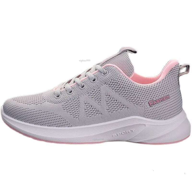 New Free Shipping Designer Shoes Women's 2025 Spring Leisure Sports Flyknit Mesh Breathable Running Flat Bottom Mom Shoes