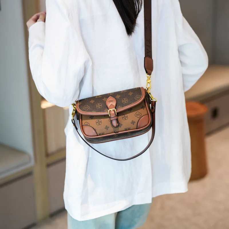 2025 Fashion Womens Saddle Bag - Printed Square Crossbody Purse Spacious Shoulder Bag Retro Work Bag on-the-Go EssentialW251112