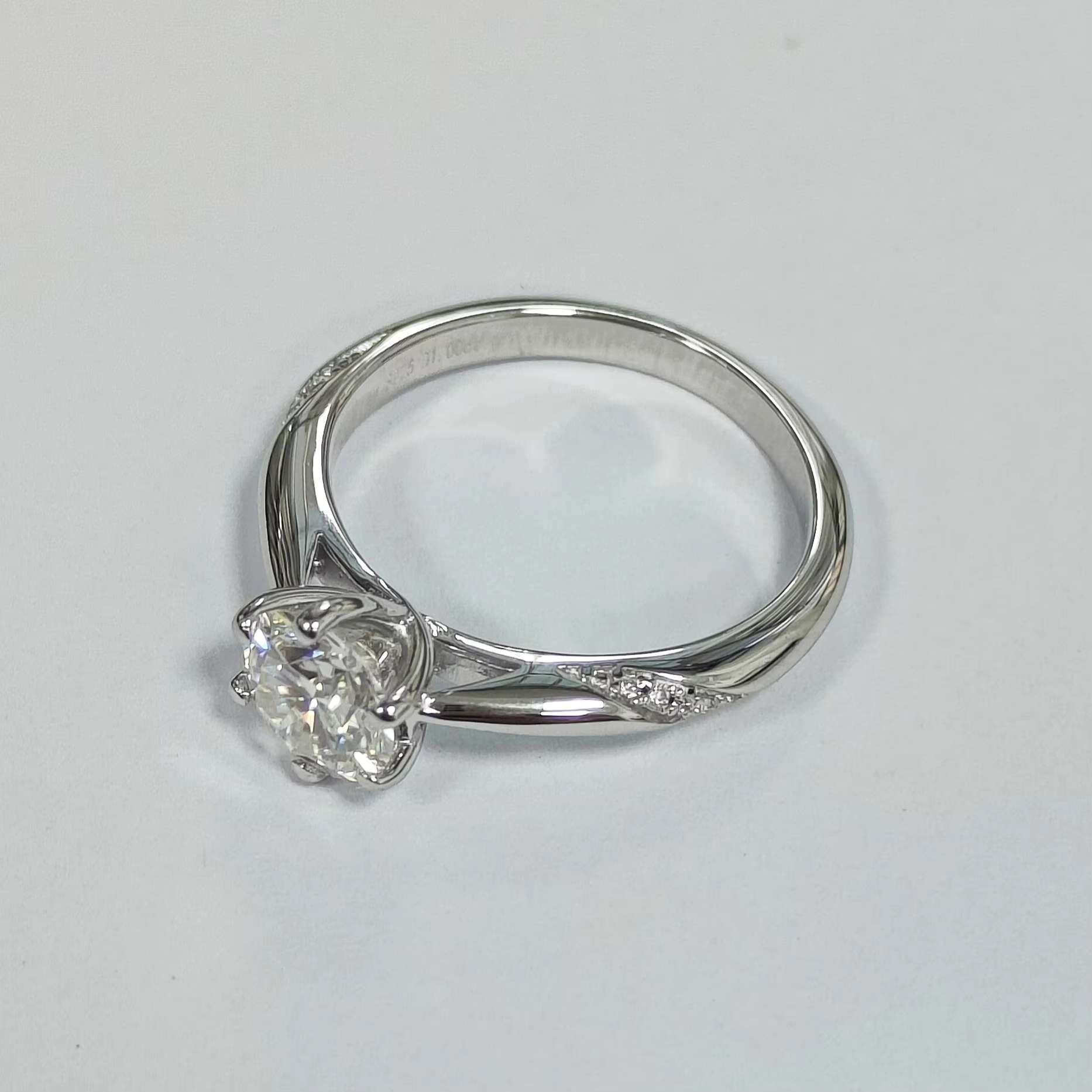 S925 Silver Synthetic Diamond Moissanite Ring