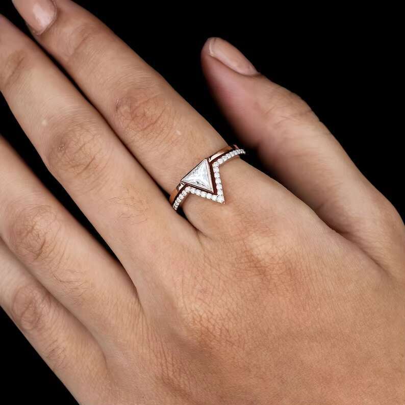 2CT White Triangle Cut Solitaire Moissanite Engagement Rings Bezel Moissanite Diamond Wedding Anniversary Rings Gifts for Love