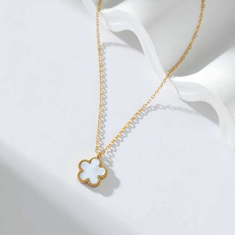 Luxury GANEMLY 316L Stainless Steel Colorful Five-Leaf Flower Pendant Necklace For Women Fashion Neck Chain Waterproof Jewelry Gift Y251112