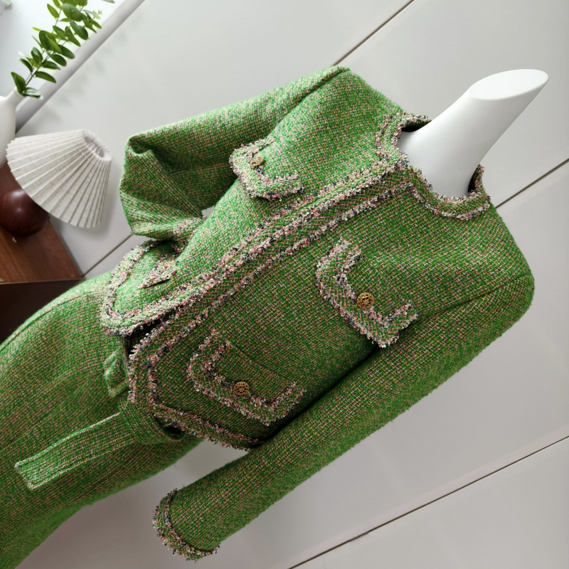 Designer Two Piece Dress Fashionable And Elegant Retro Celebrity High-end Temperament Design Sense Gem Green Small Fragrance Jacket Skirt Suit