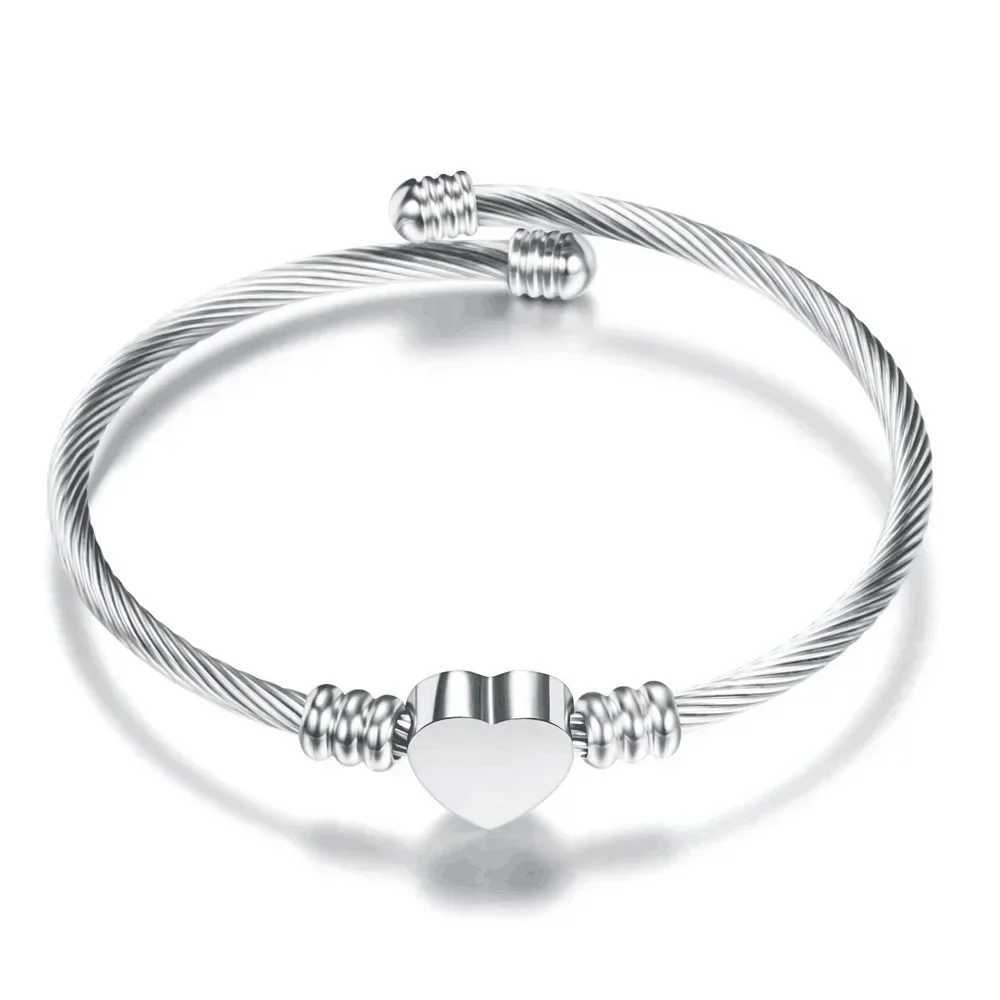 Stainless steel love-shaped adjustable wire bracelet three-color titanium steel open bracelet jewelryC250411