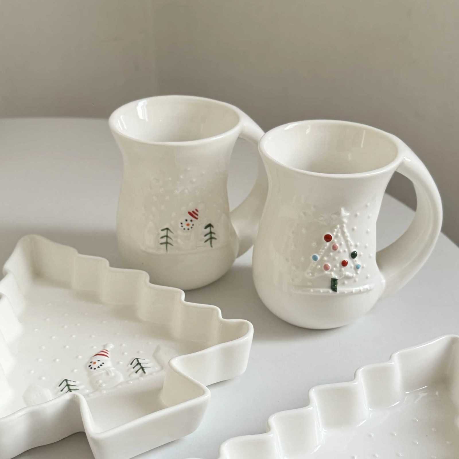 Christmas Christmas Tree Ceramic Plate Snowman Coffee Mug Dessert Snack Storage Tray Service Plate Kitchen Baking Tool Home Decoration Y251113