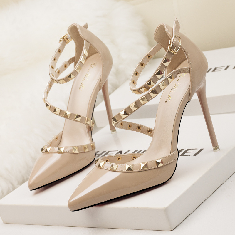 Designer Simple Sexy Stiletto High Heels Shallow Mouth Pointed Toe Rivet Hollow Strap Sandals - view 8