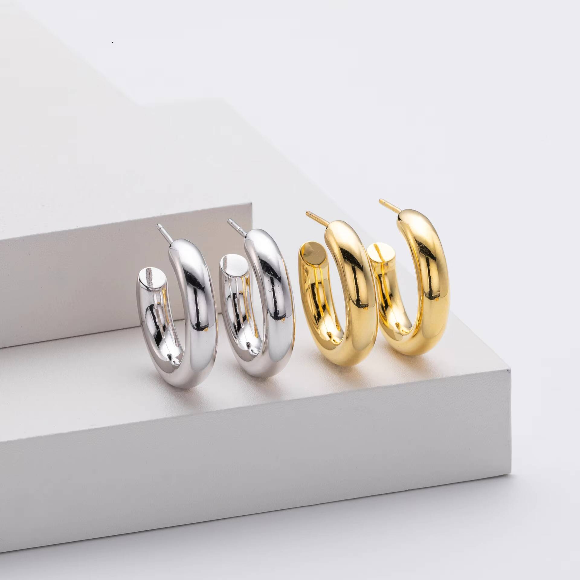 Vintage 925 Sterling Silver C-Shape Hoop Earrings Simple Geometric Design Womens Birthday Wedding Party Jewelry 20 mm