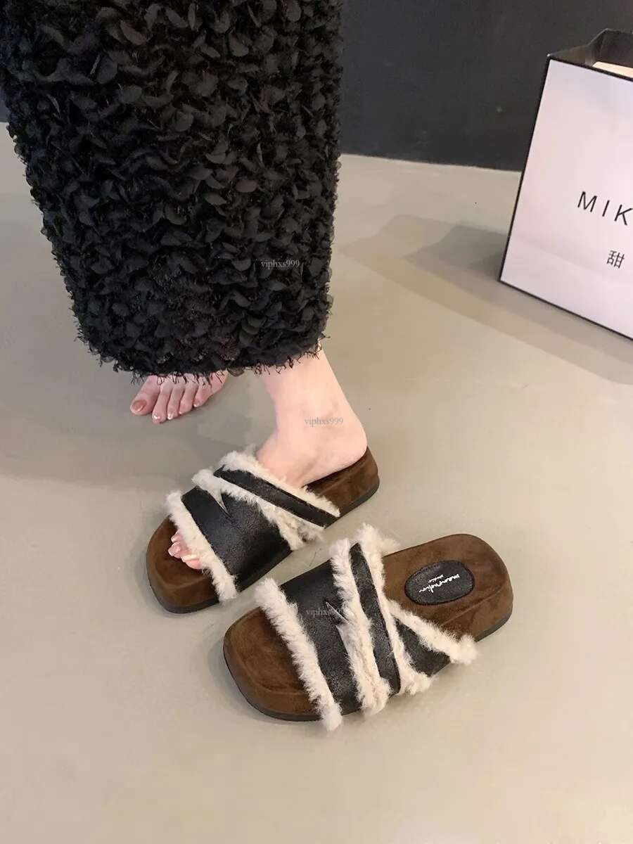 New Free Shipping Designer Shoes Internet Celebrity Thick Sole Height Increasing Hairy Slippers Women Gentle Fairy Style Fashionable One Piece Drag Fo