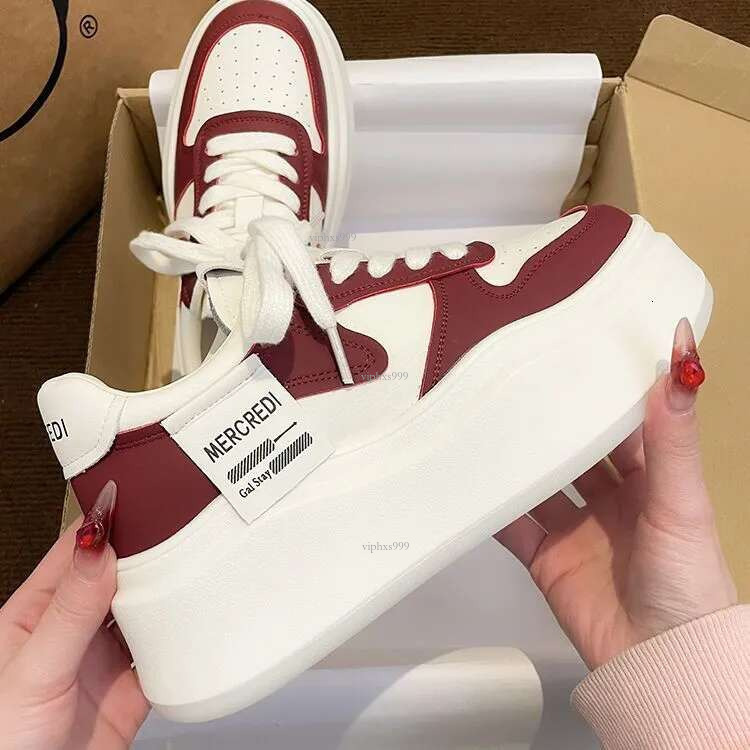 New Free Shipping Designer Shoes Thick Soled Versatile High White 2025 Summer Breathable Sports For Women Niche Lightweight Board Shoes
