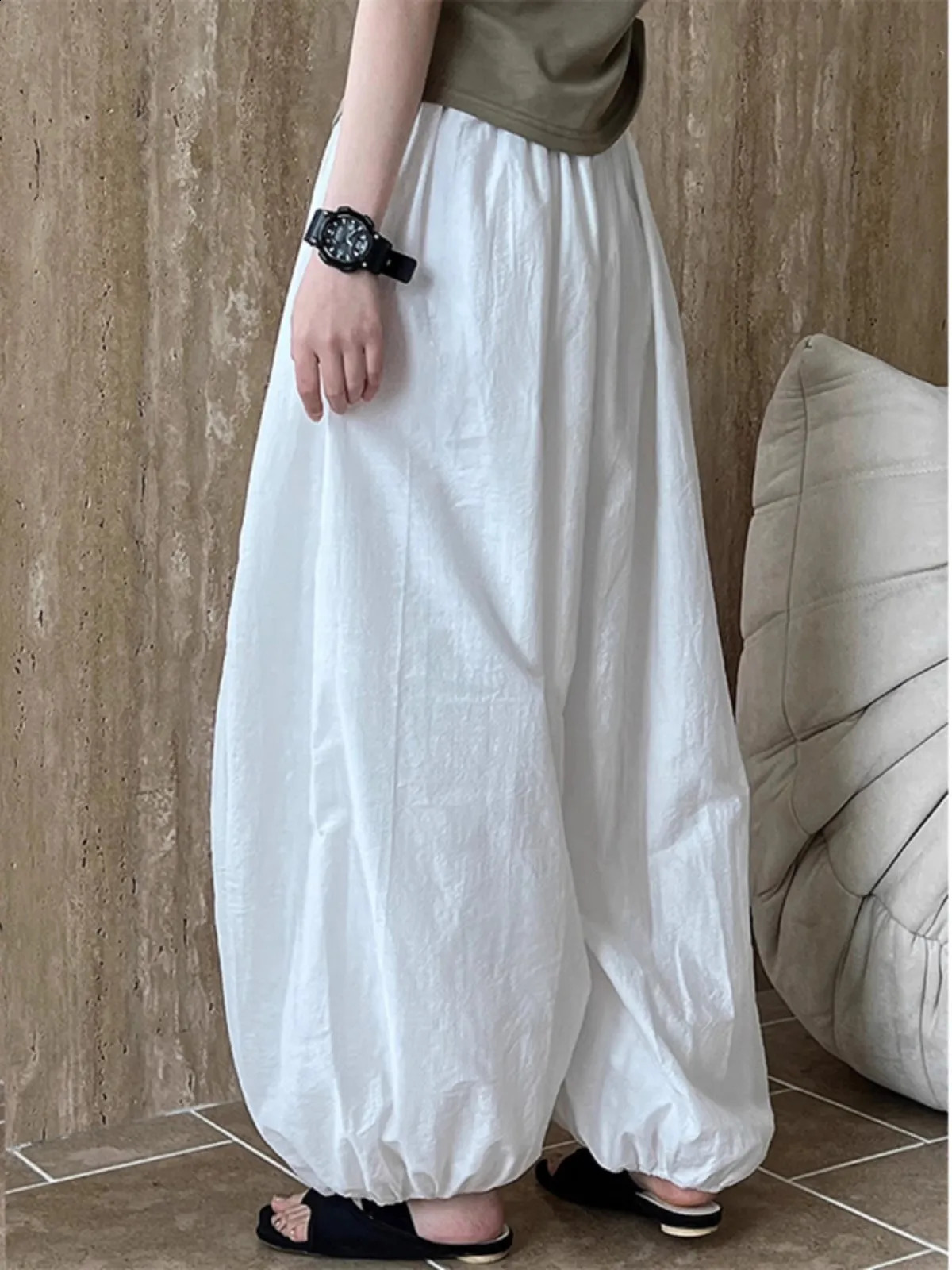 Oversized Bloomers summer elegant and fashionable womens lantern pants casual loose breathable cotton wide leg pants 250411