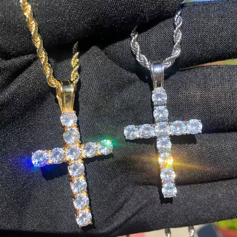 Fashion Jewelry Pendants Charms Hip Hop Iced Out 925 Silver Cross Pendant Moissanite Cross Pendant