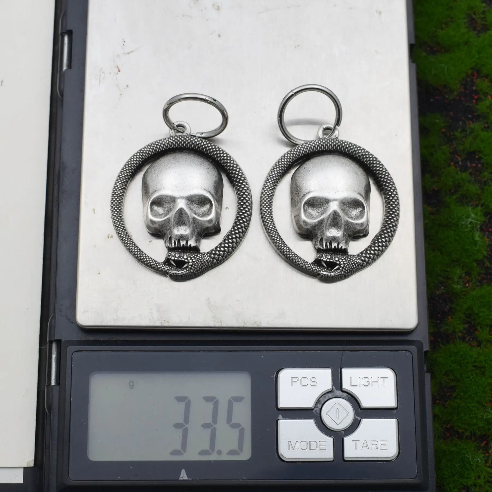 10pairs Enthusiasts of Infinite Snake and Skull Head Earrings Witch Jewelry Accessories Gothic Witch Pendant Mysterious n 250411