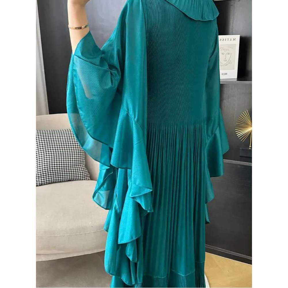 Miyake Pleated Long Party Dress Fashion Elegant Ruffles Spliced Batwing Sleeves Loose Solid Color Dresses 2024 Autumn New