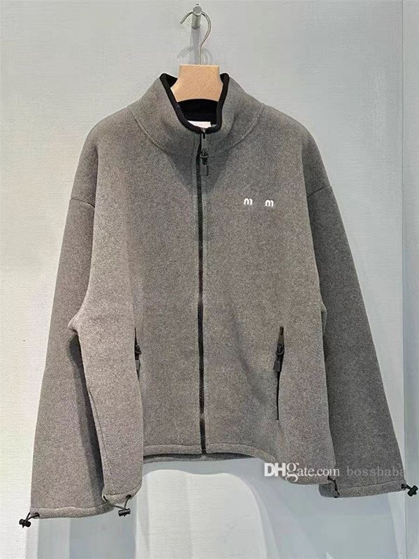 Designer Jacket Women Luxury Letter Embroidered Fleece Jackets Womens Coat Long Sleeve Zipper Outerwear Autumn Winter Vacation Street Coats