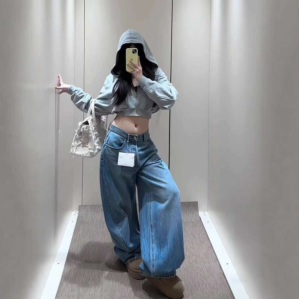 Designer clothing Jeans set with diamonds, explosive street, lazy 2025 summer new style, spicy girl, niche design, women's floor pants