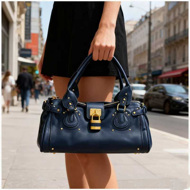 Luxury Padlock Tote Bag Classic Large-capacity Shoulder Bag Designer Top Double Handle Handbag Horizontal Soft Leather BriefcaseW251112