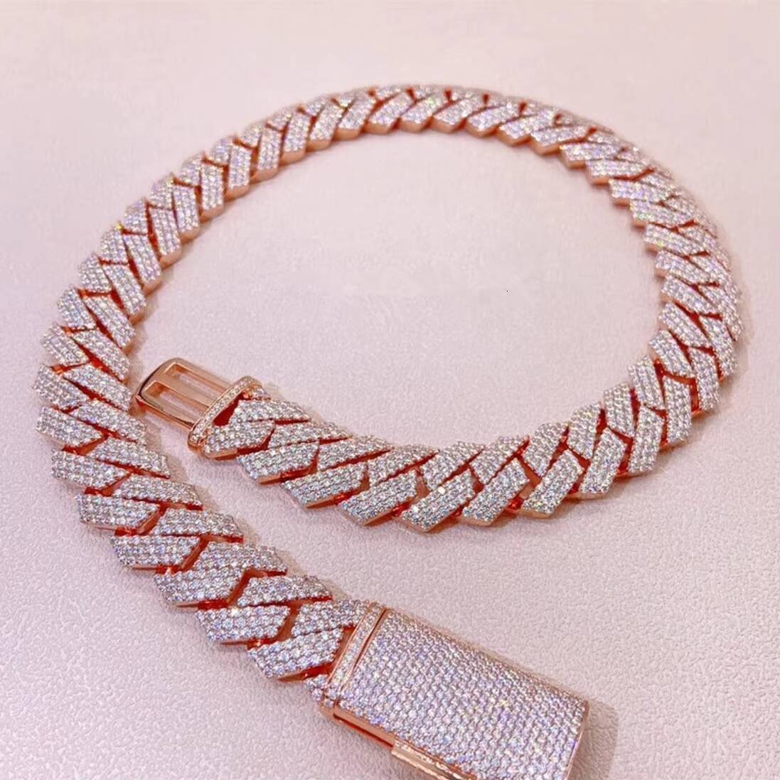 Hip Hop 18mm Width Four Row Rose Gold Moissanite Diamond Miami Cuban Links Chain