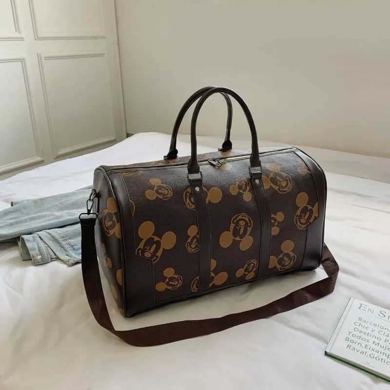Disney Mickey Fashion Travel Tote Mens and Womens Luggage Bags Large Capacity Single Shoulder Messenger BagXJ250412