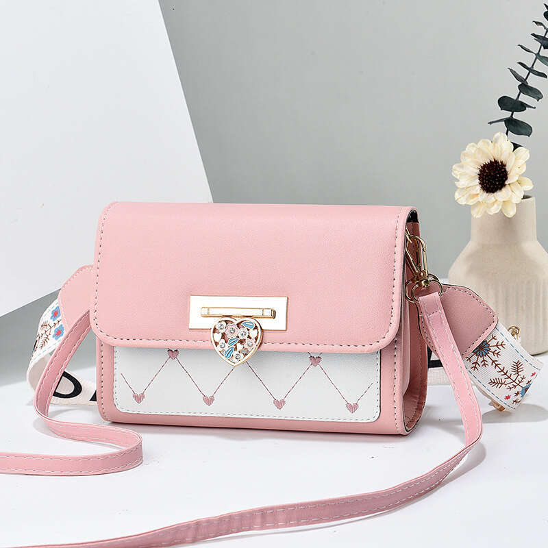 for Women 2025 New Trendy Western Style One Shoulder Crossbody Phone Versatile Internet Celebrity Small Square Bag