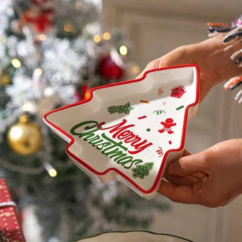 Christmas Creative Christmas Tree Ceramic Plate Set High End Restaurant Dessert Plates Breakfast Delicious Salad Plate Exquisite Tableware Y251113