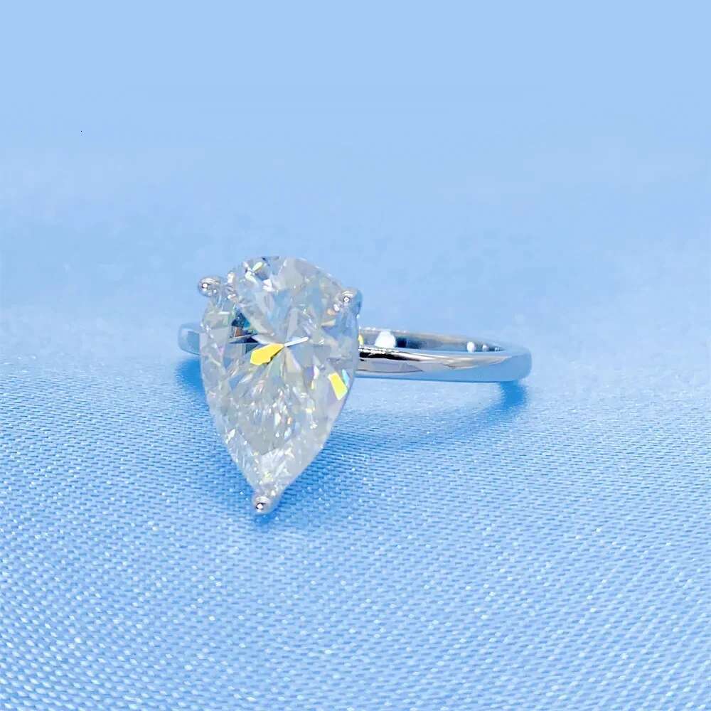 Pear Shaped Moissanite Solitaire Engagement Rings for Women 1-4CT D Color Diamond S925 Sterling Silver Wedding Band Fine Jewelry