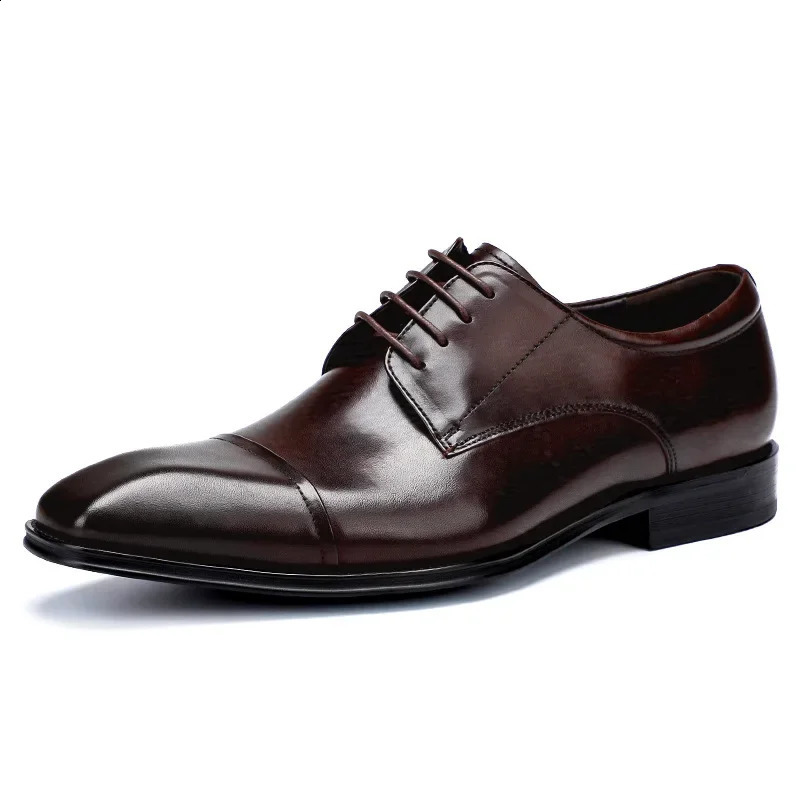 Business Formal Black Leather Shoes Men Fashion Casual Formal Shoes Classic Italian Formal Leather Casual Shoes 250410