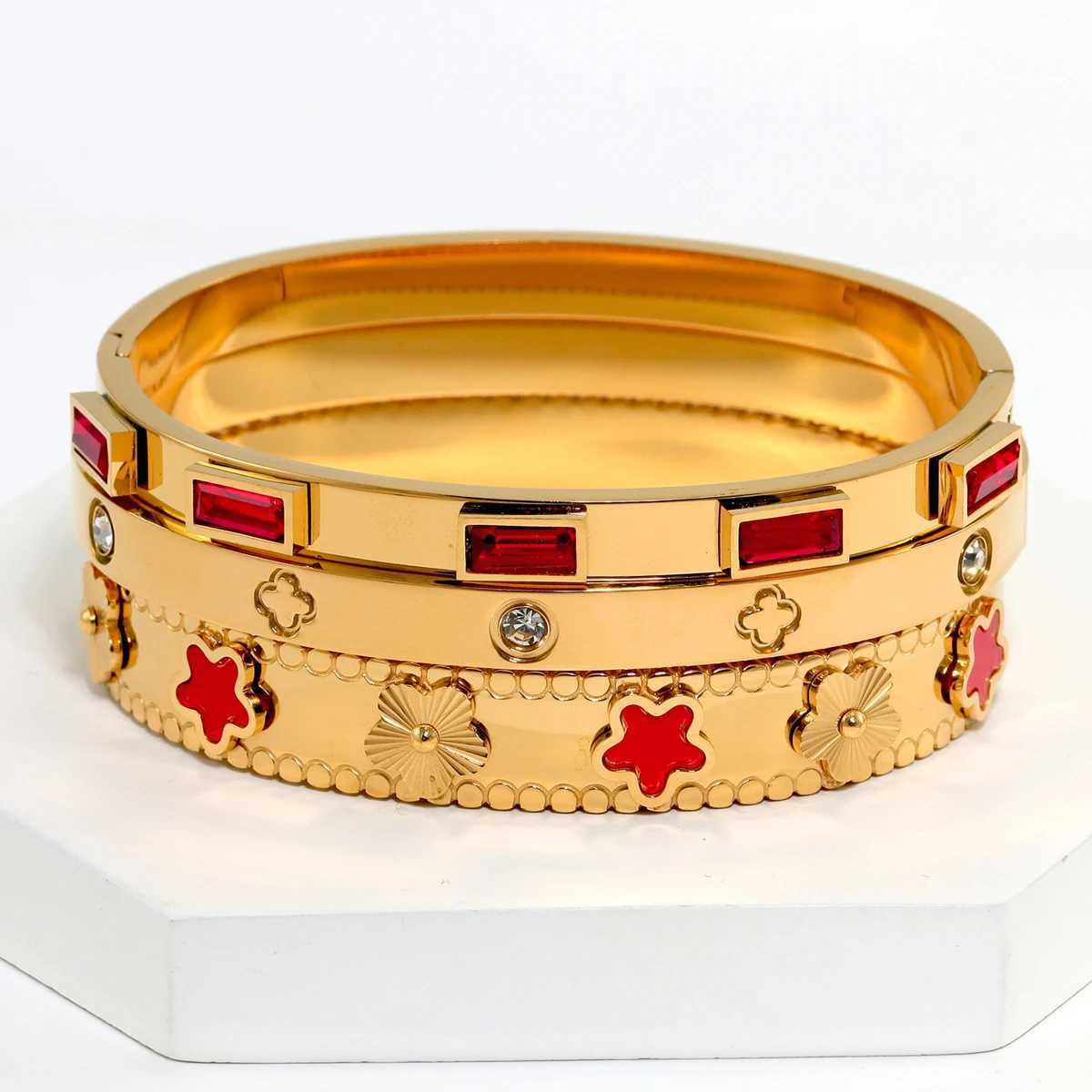 3pcs/Set European And American Fashion Stainless Steel Bracelet For Women With Flower Design Jewelry Bangle SetsC250411