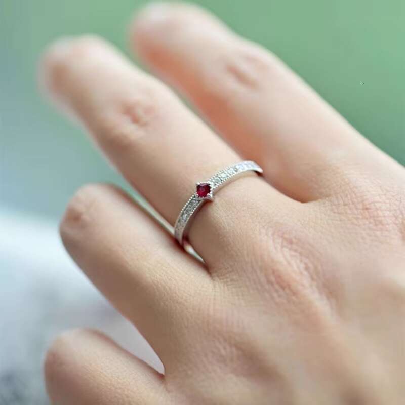 Hip hop style exquisite and elegant ring ring inlaid with womens versatile niche Instagram style factory direct sales