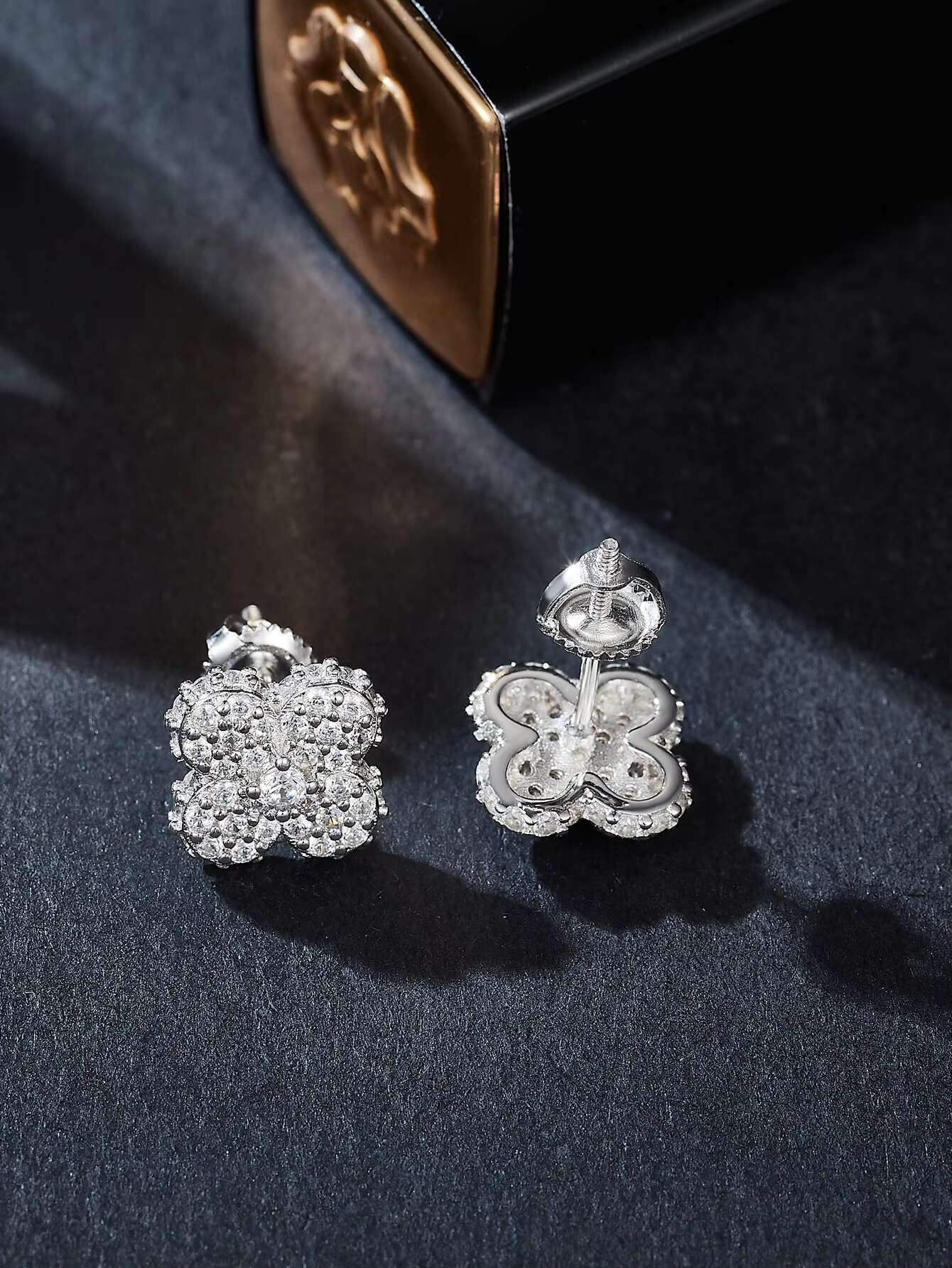 Hip Hop 925 Sterling Silver Stud Earrings with Iced Moissanite Lucky Four Leaf Clover Design for Womens Wedding Jewelry