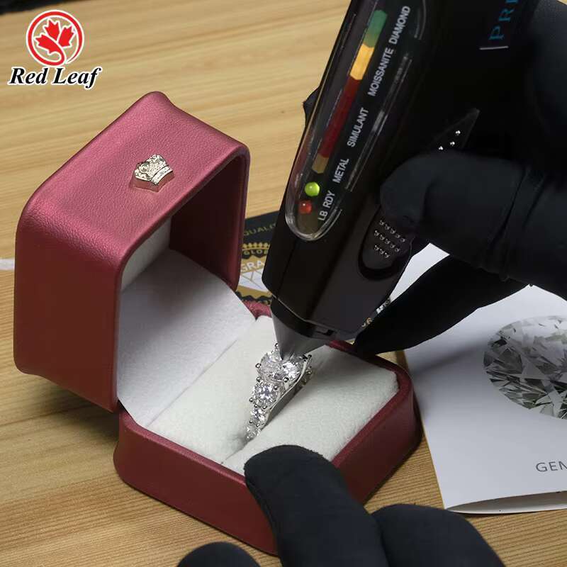 Redleaf Jewelrys High Quality 4 CT D VVS Moissanite Diamond Ring 925 Silver Gold Plated Classic Womens Fine Moissanite Ring