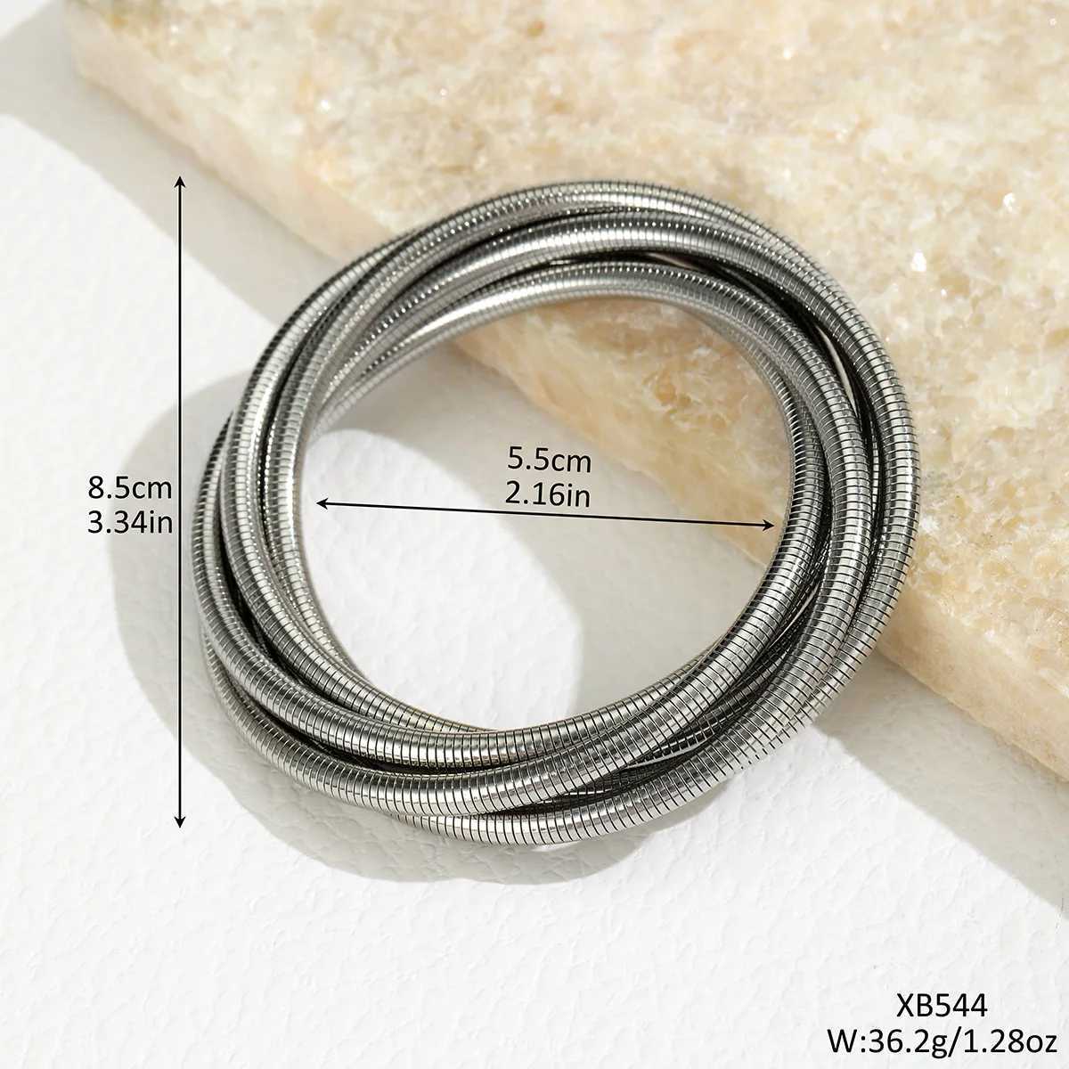 A Personalized Simple and Cool Style Multi-Layered Winding Line Spring BraceletC250411